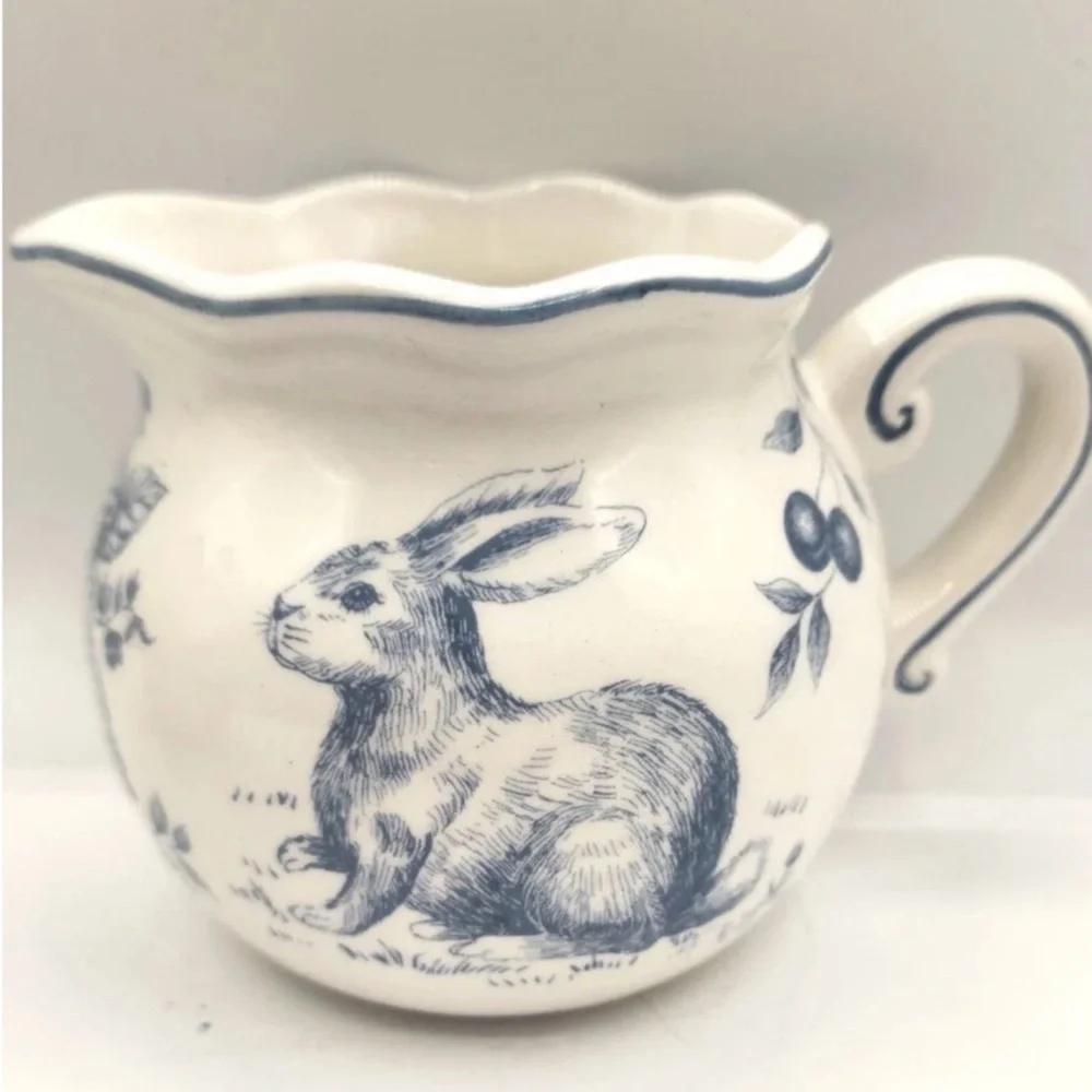 Maxcera Blue Toile Easter Bunny Creamer & Sugar Bowl w/Lid NEW Spring - Picture 4 of 7